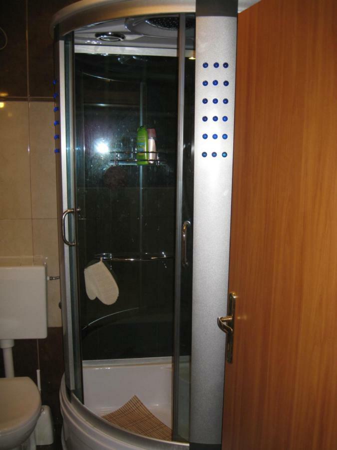Apartment Medo Ravna Gora Exteriör bild